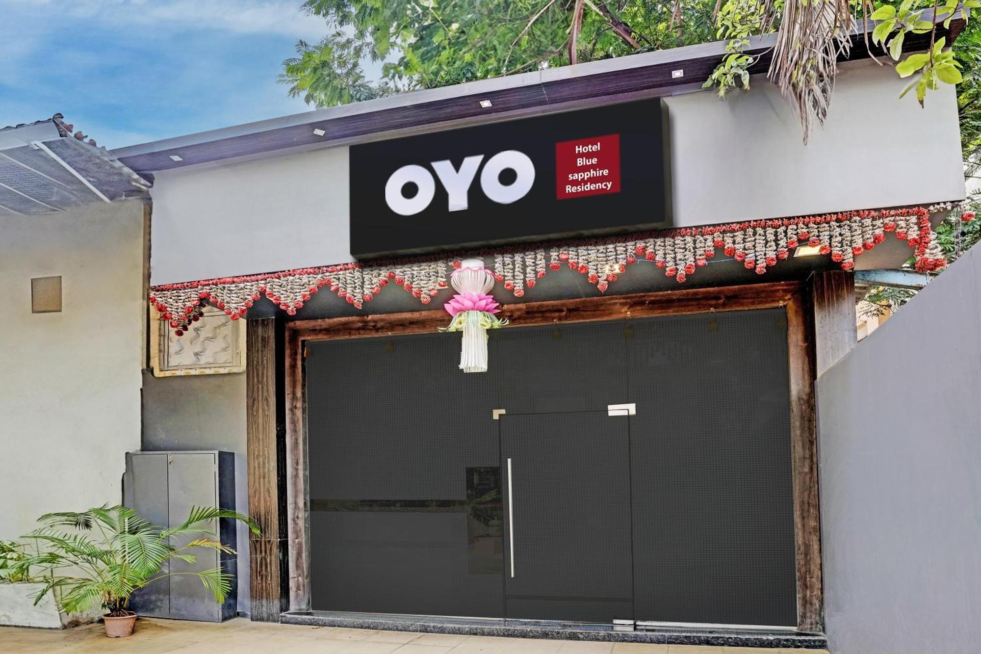 Hotel Oyo Blue Sapphire Residency Near Chhatrapati Shivaji International Airport 3*